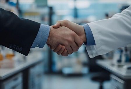 India-Japan Deal Boosts Maharashtra Healthcare with JPY 275 Billion India-Japan Deal Boosts Maharashtra Healthcare with JPY 275 Billion