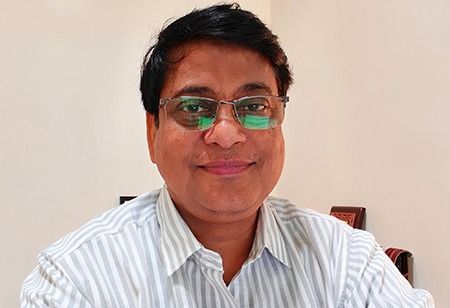Why Vaccine Innovation Must Go Beyond Traditional Platforms Dr. Rajan Sriraman, Head R&D - Vaccines, Reliance Life Sciences