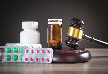 Govt's Drug Deal Reform to Keep Blacklisted Firms Out Govt's Drug Deal Reform to Keep Blacklisted Firms Out, India Pharma Outlook